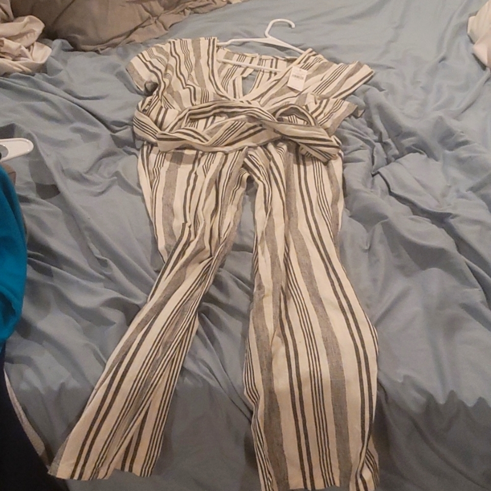 AMERICAN EAGLE STRIPED ROMPER